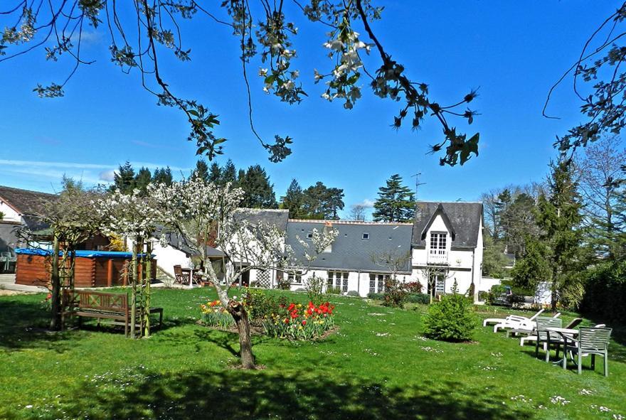 Le Jardin De Josseline Hotel Amboise Kültér fotó